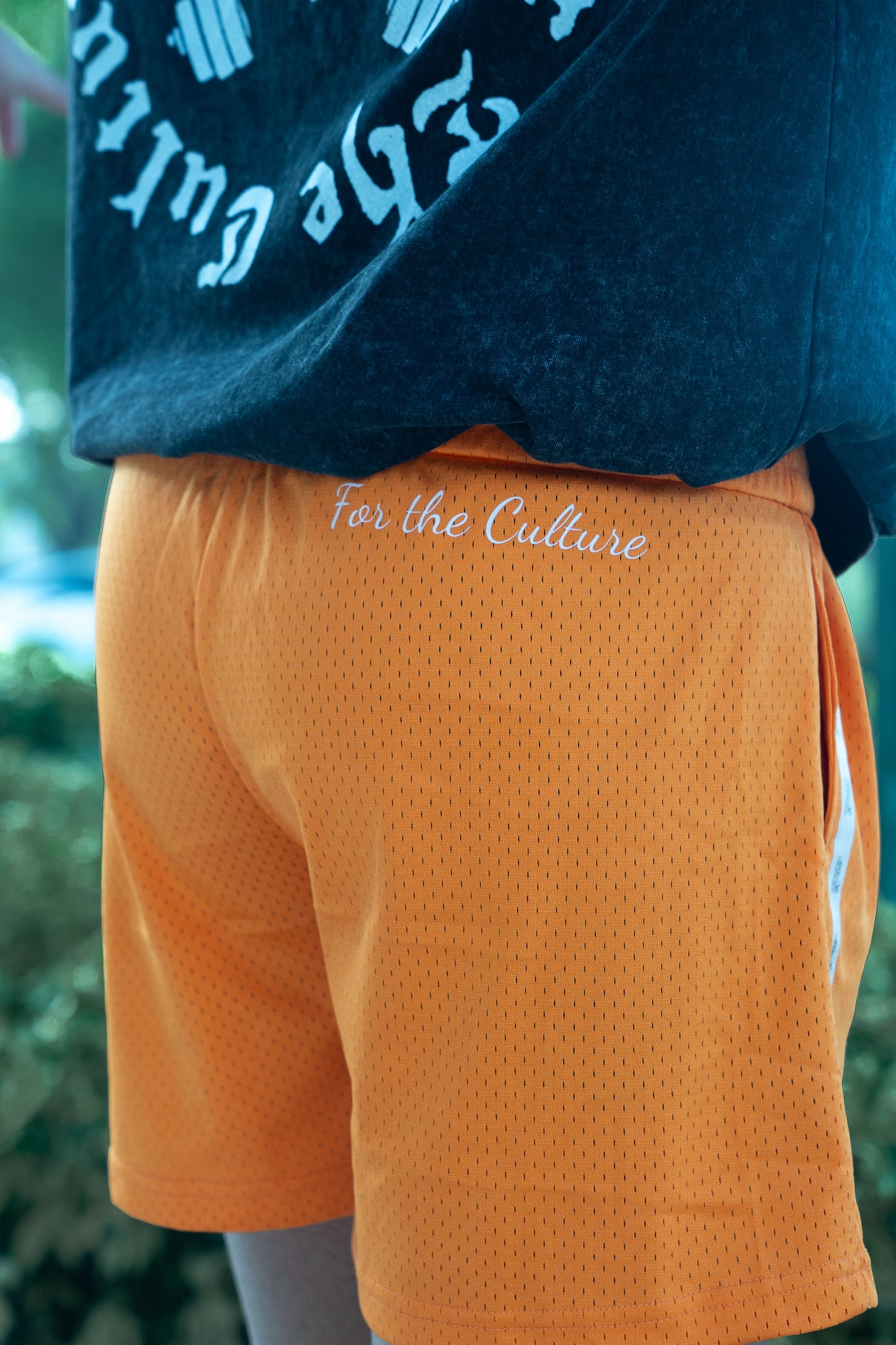 Orange Live in the moment shorts